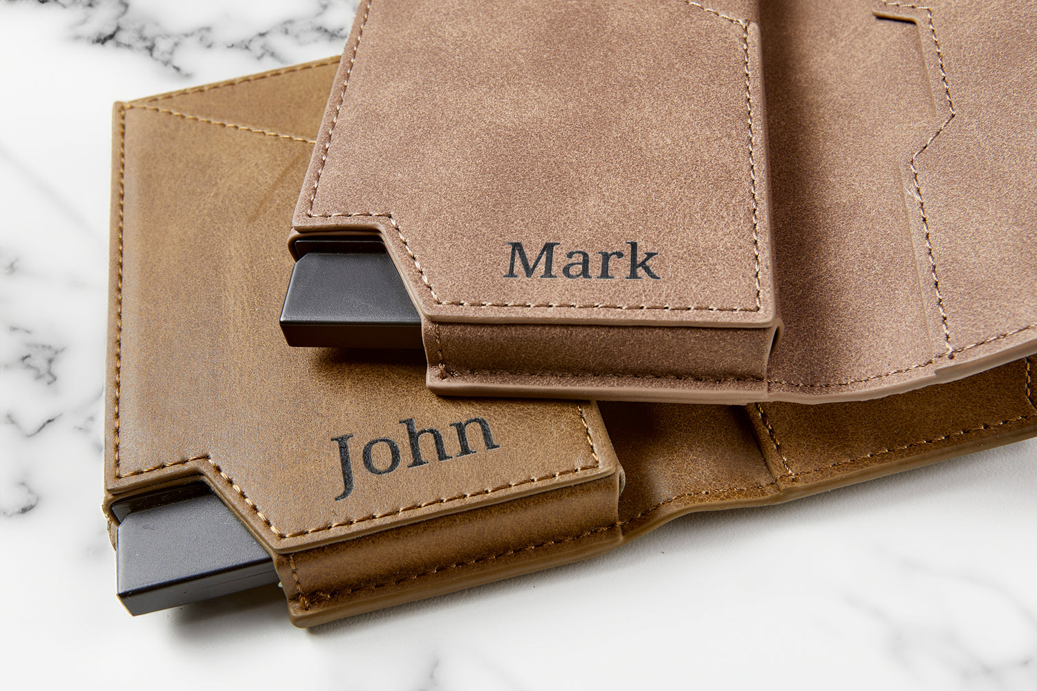 Slickwallet-231102-levering-001.jpg